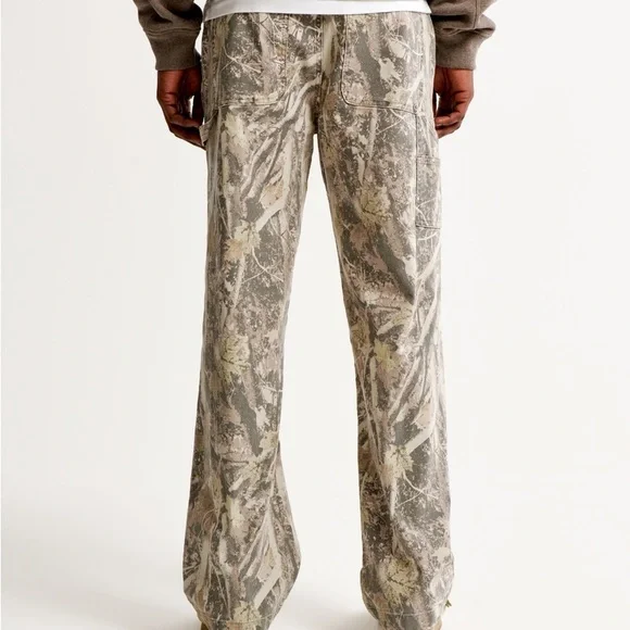 Abercrombie & Fitch Baggy - Picture 6 of 13